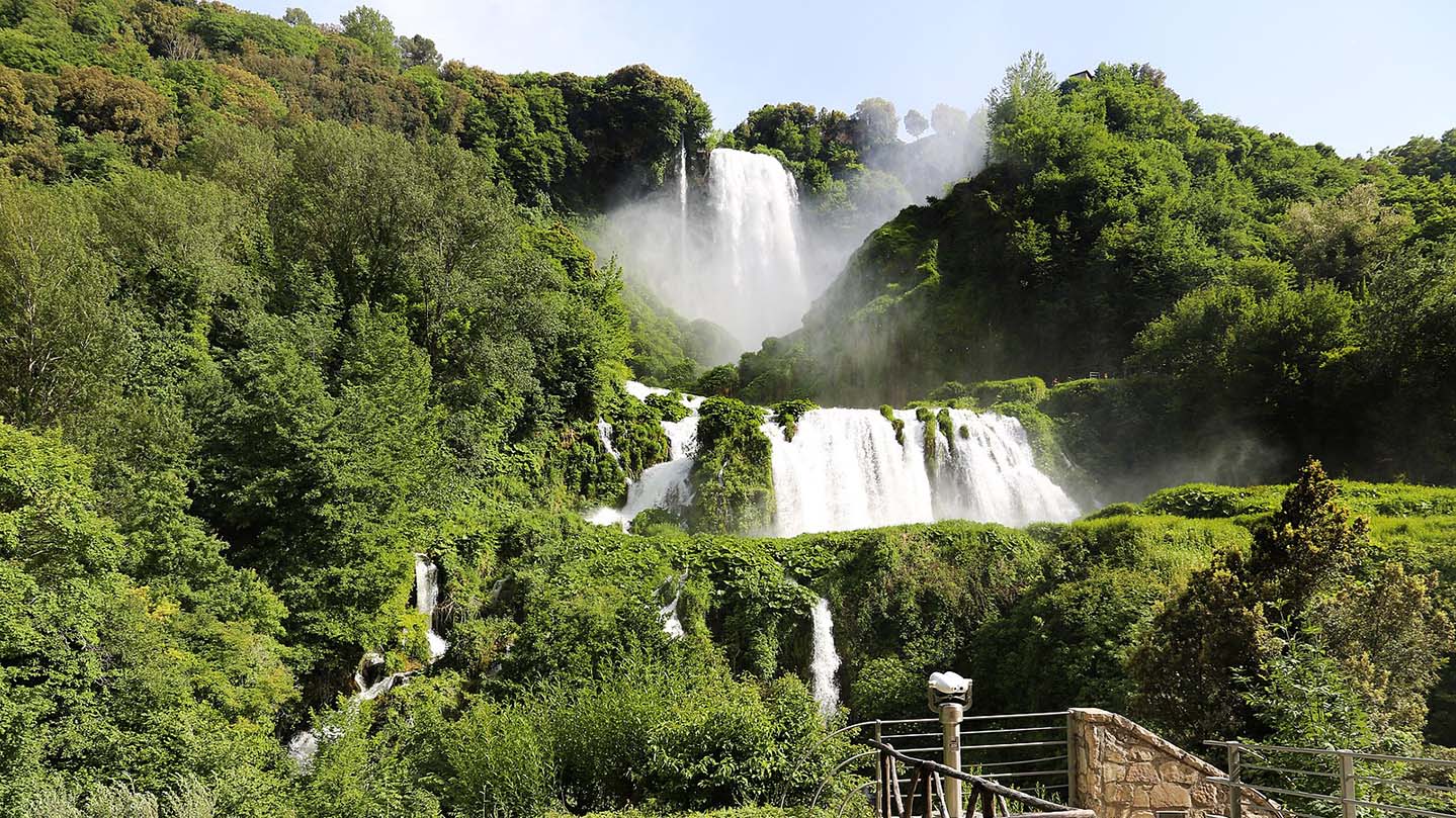 Terni,_cascate_delle_marmore,_01